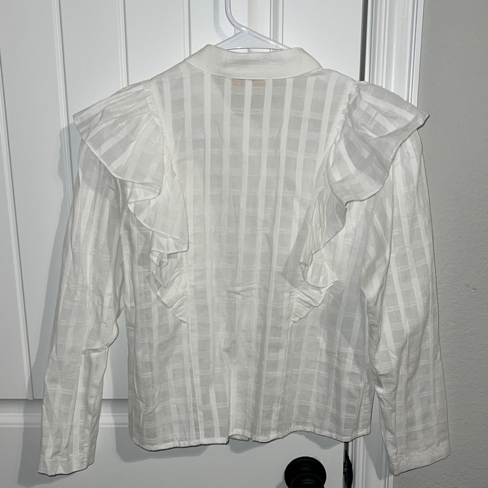 Olivaceous White Ruffled Blouse - Picture 6 of 6